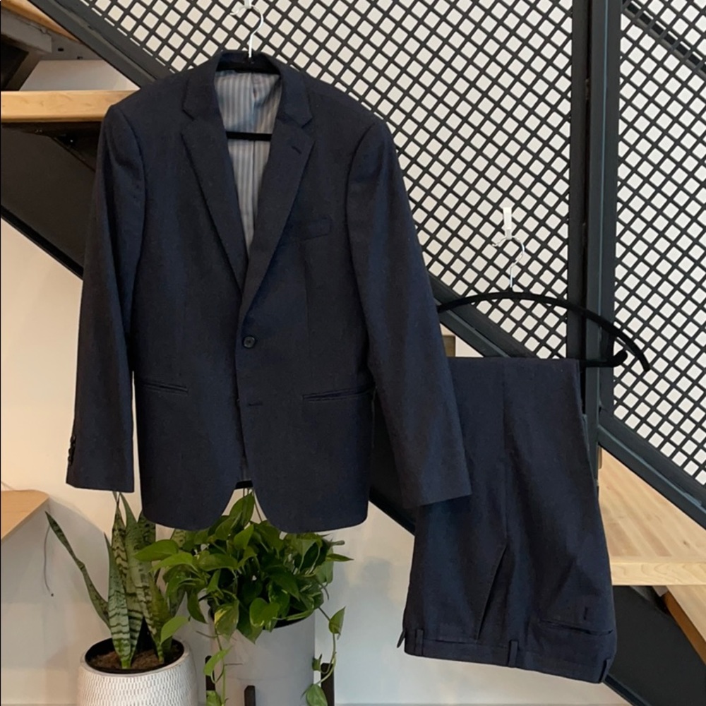 Banana republic slim fit Italian wool suit